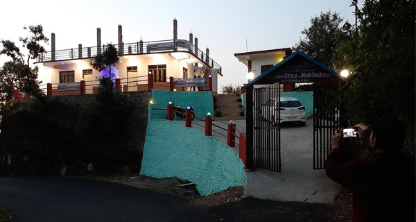 Dreamview Homestay Mukteshwar