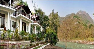 Nature Resort Glass House on the Ganges near Rishikesh