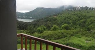 Cottages @ village  Premium hotel in Naukuchiatal