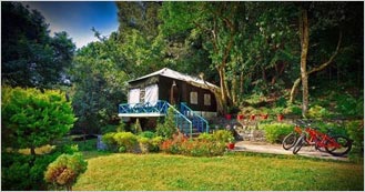 Latitude 29 by The Lake Resort  Premium hotel in Naukuchiatal