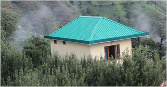 Snow Trails Camps is the Resort in Chail