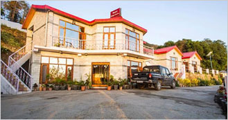 Village Live In Resort is the Resort in Chail